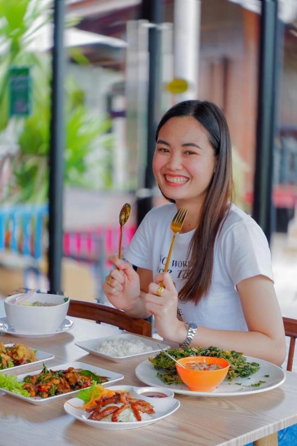 Srihome ยายศรีโฮมแอนแคมป์ปิ้ง Ban Don Tum Bagian luar foto