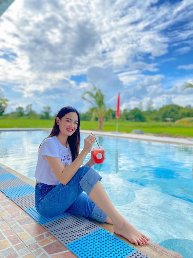 Srihome ยายศรีโฮมแอนแคมป์ปิ้ง Ban Don Tum Bagian luar foto