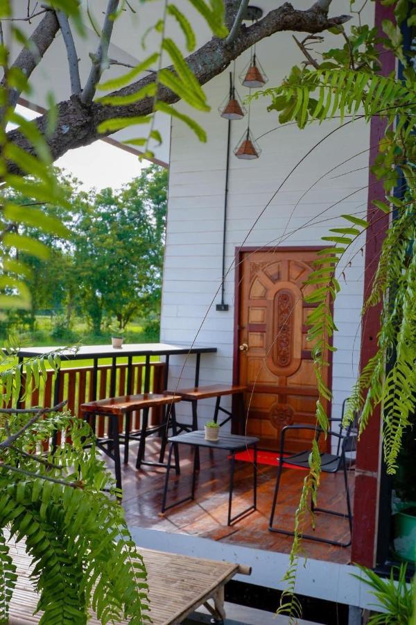 Srihome ยายศรีโฮมแอนแคมป์ปิ้ง Ban Don Tum Bagian luar foto